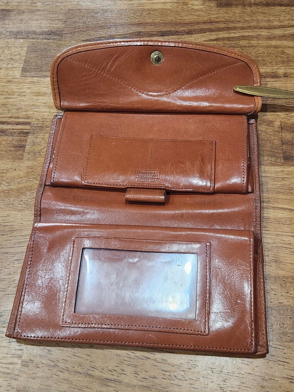 Vintage Dooney & Bourke Leather Wallet - Picture 4 of 6